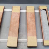 Es kann bis zu zwei oder drei Tagen dauern bis es komplett trocken ist. Es kann bis zu zwei oder drei Tagen dauern bis es komplett trocken ist.