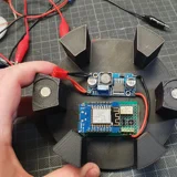 Der Step-Down Schaltregler reduziert die 5V des USB-Anschlusses auf die benötigten 3V.