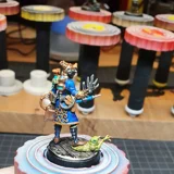 Sanistasia Minst back